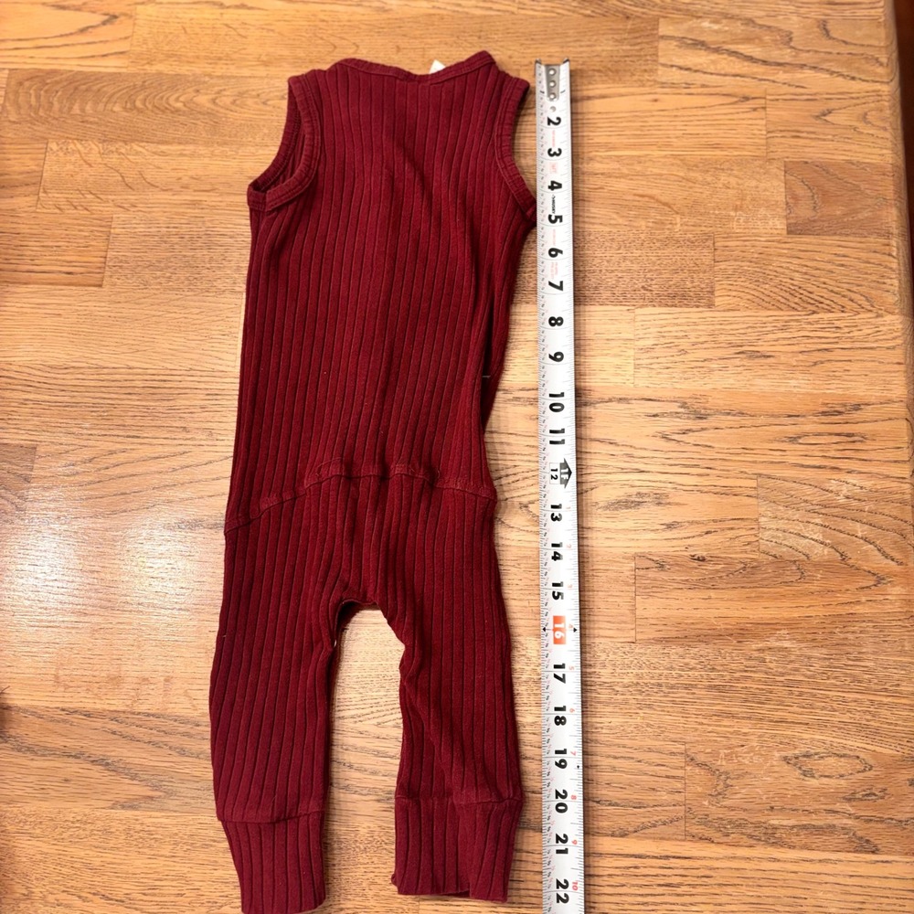 Kate Quinn Ribbed Sleeveless Bodysuit Romper Burgundy 6-12M Baby Shower Gift - Picture 5 of 6